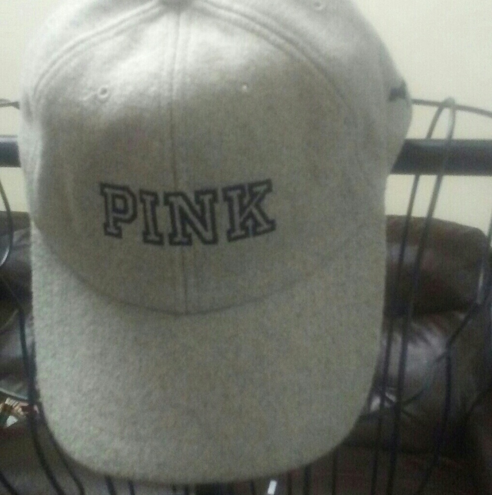NWT VS PINK Hat